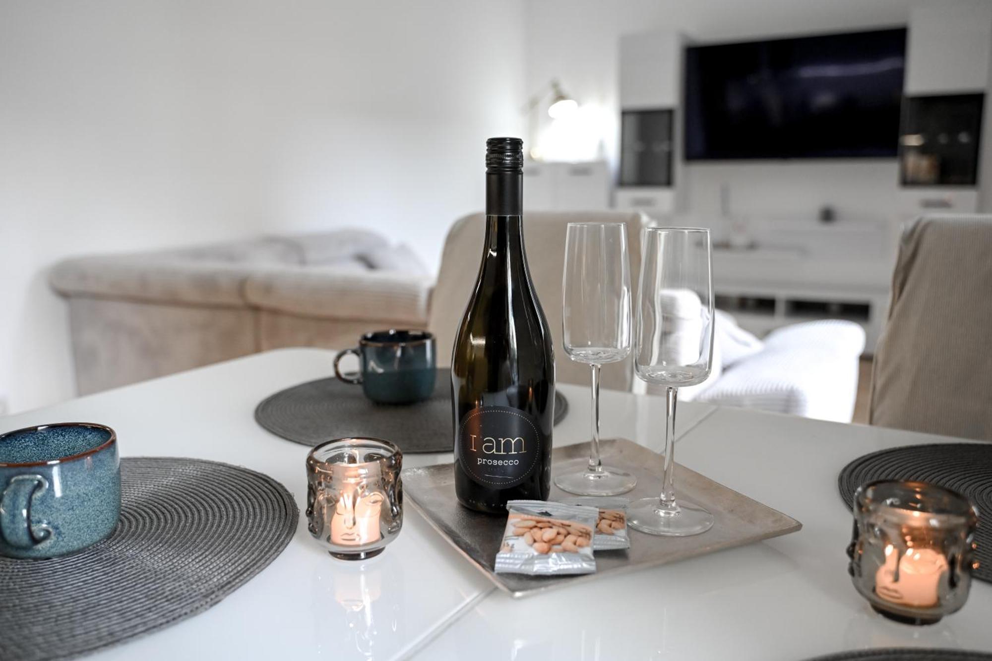 Lovely Family Suite Прага Экстерьер фото
